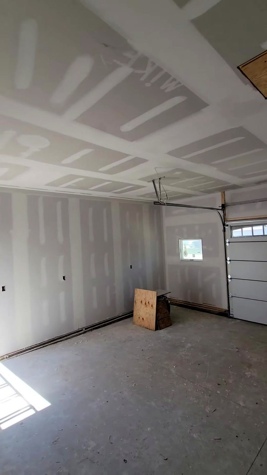 Drywall installation completed in Gibraltar, MI by TDM Drywall