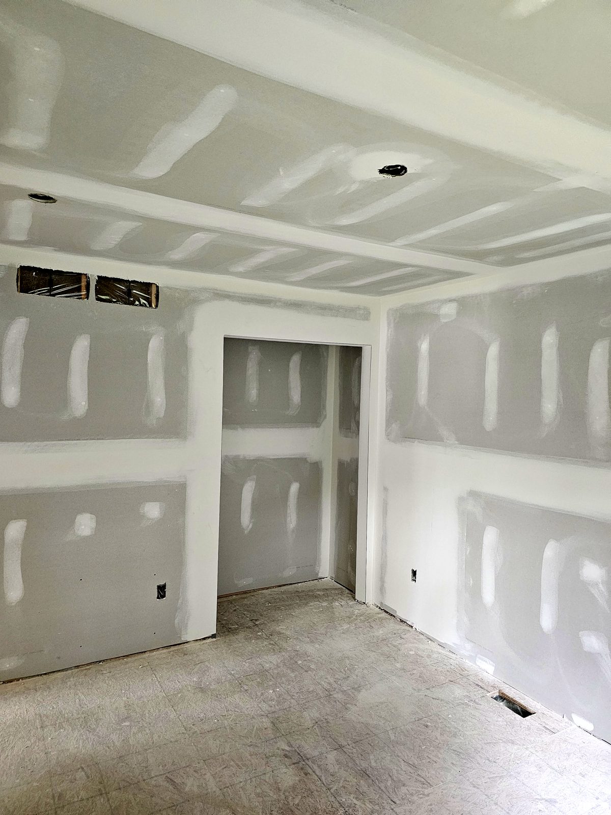Drywall finished and prepared for paint by TDM Drywall